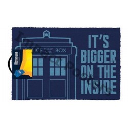 PAILLASSON DR WHO TARDIS BIGGER ON THE INSIDE 40 X 60 CM - Autres Goodies au prix de 24,95 €